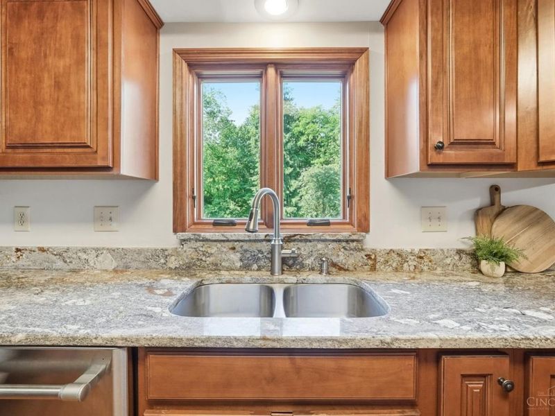 2215 Trappers Knoll Drive, Batavia Twp, OH 45103 Photo 21