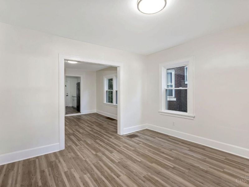 2011 Highland Avenue, Cincinnati, OH 45219 Photo 10