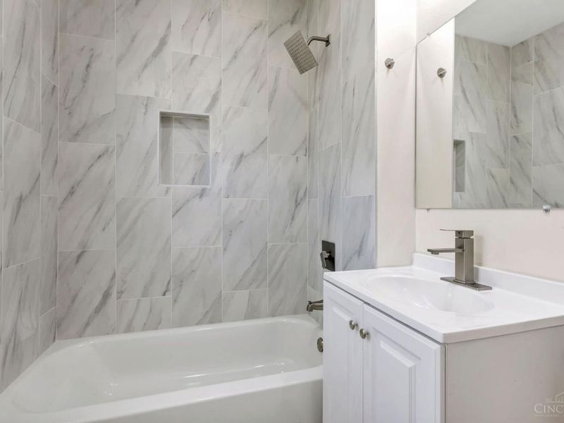 2011 Highland Avenue, Cincinnati, OH 45219 Photo 27