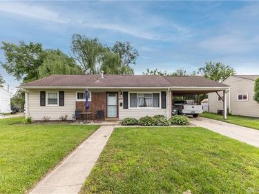 232 Dellwood Drive, Fairborn, OH 45324