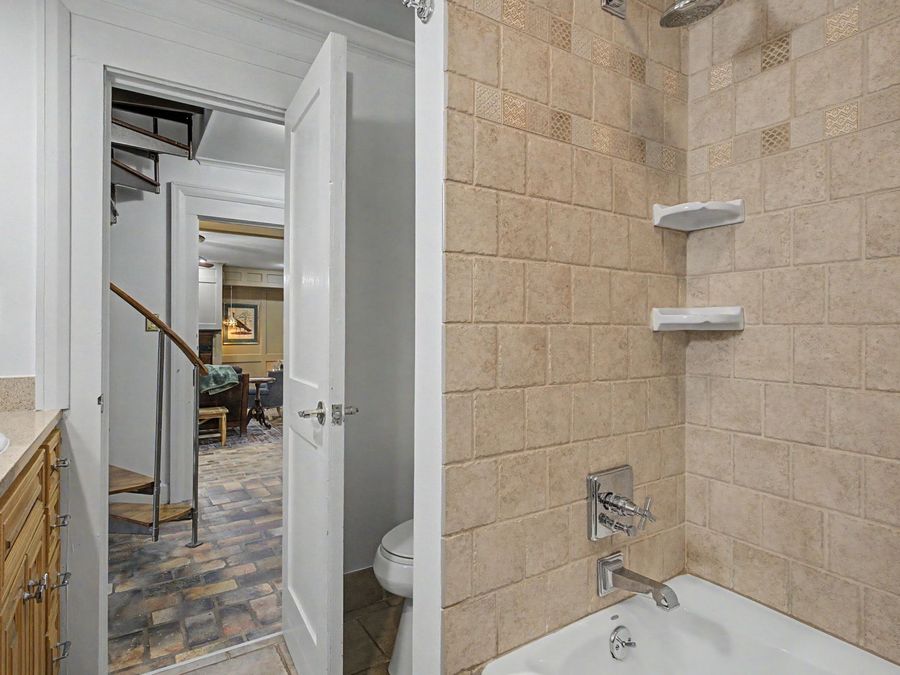 Property Image 47