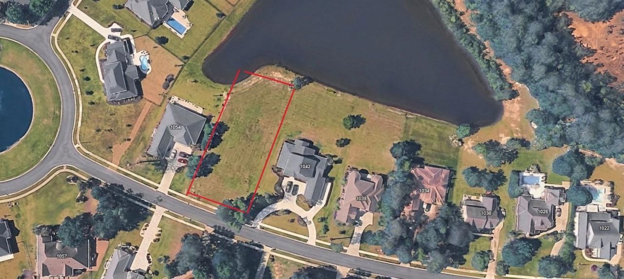 1048 Johnston Dr. Photo 30