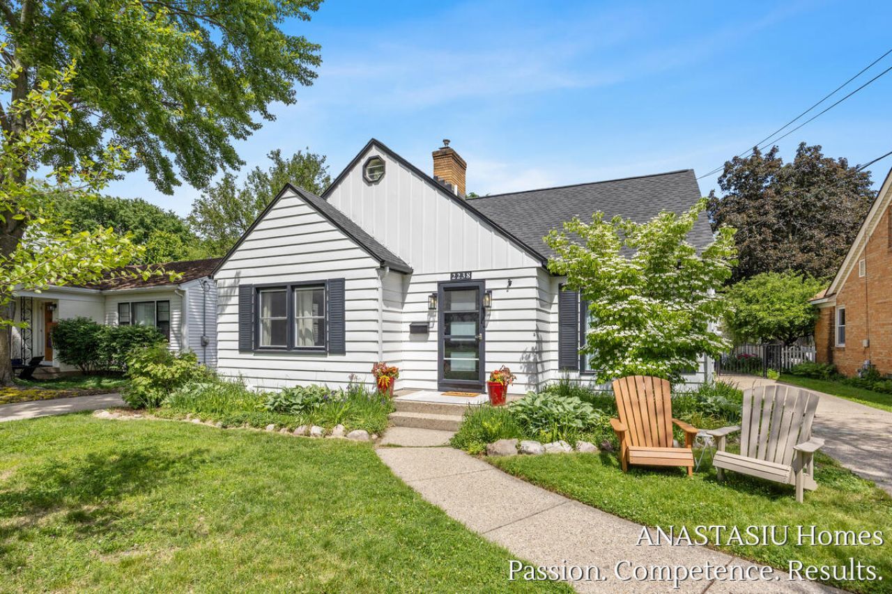 2238 Godwin Avenue Se, Grand Rapids, MI 49507 Main Photo