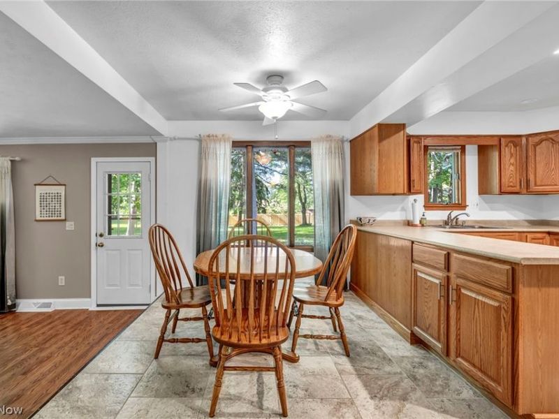 27020 Sleepy Hollow Drive , Westlake, OH 44145 Photo 19