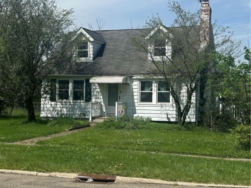 694 Mckinley Avenue, Bedford, OH 44146 Photo 1