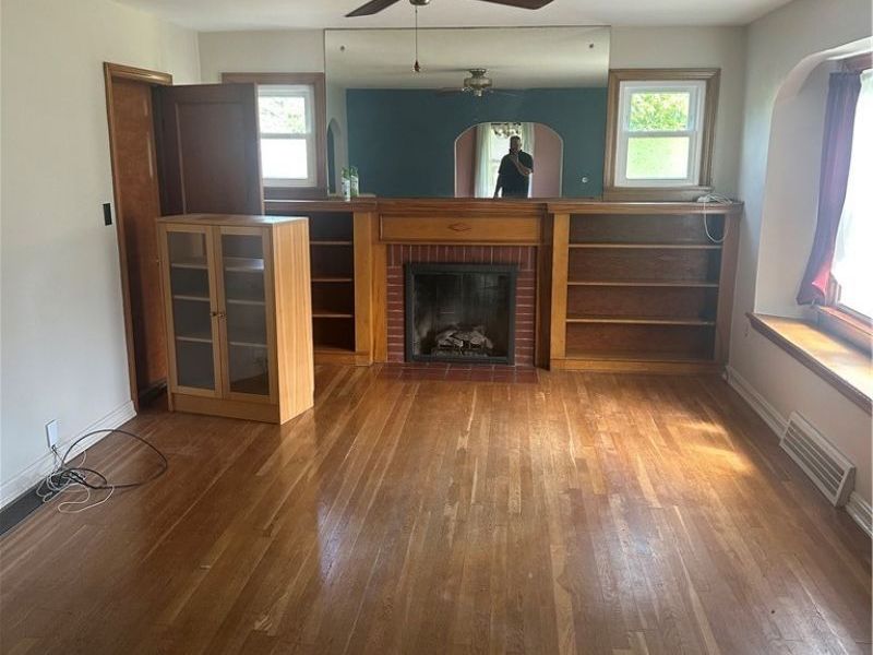 694 Mckinley Avenue , Bedford, OH 44146 Photo 5