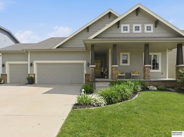 17013 Greenfield Street, Omaha, NE 68136