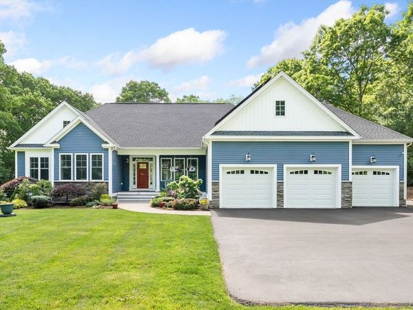 22 Lake St., Rehoboth, MA 02769