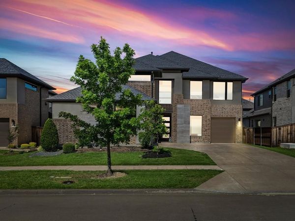 5346 Randwick Trail , Frisco, TX 75036