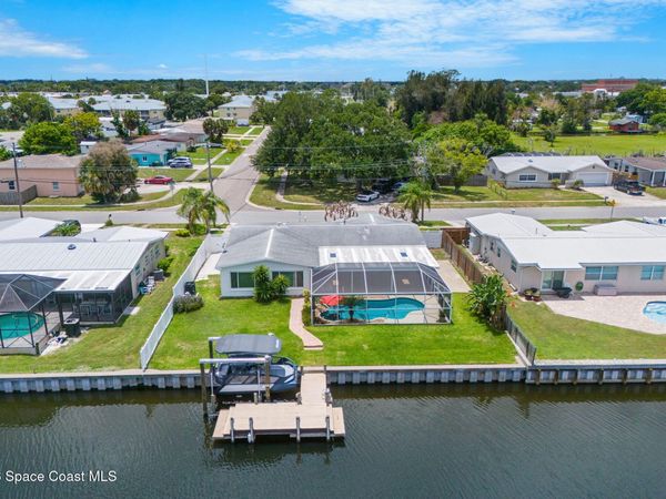 1060 Montego Bay Drive N, Merritt Island, FL 32953