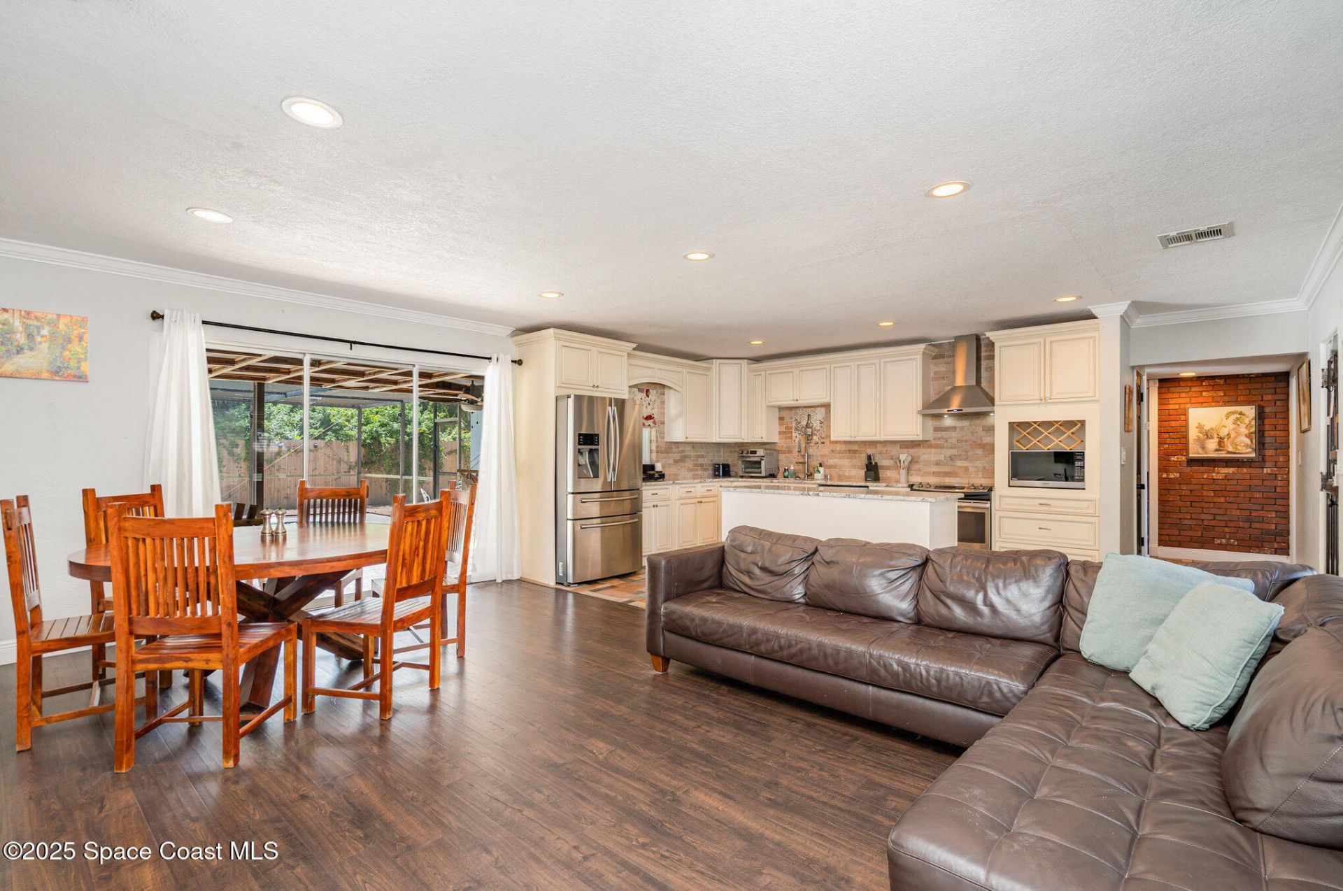 305 Sharon Drive, Melbourne, FL 32935 Photo