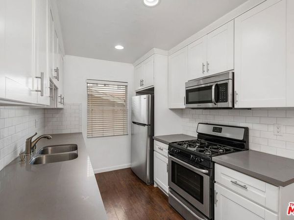 7550 Fountain , Unit 2, West Hollywood, CA 90046