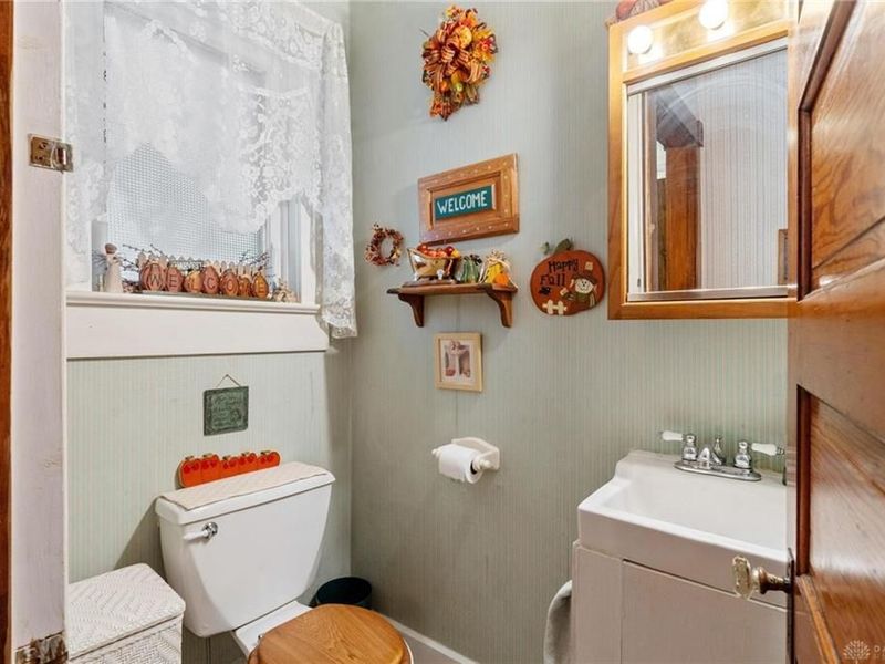 305 E Central Avenue, West Carrollton, OH 45449 Photo 33