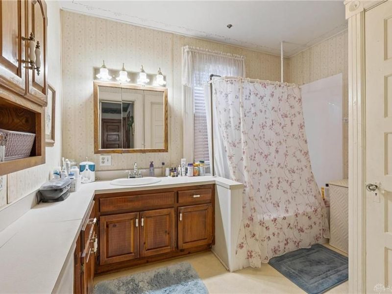 305 E Central Avenue, West Carrollton, OH 45449 Photo 36