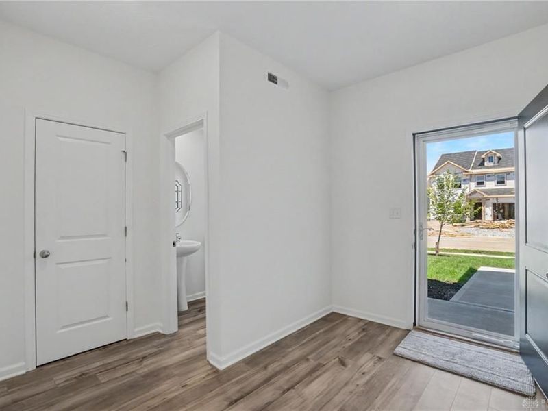 1513 Arrowhead Drive, Piqua, OH 45356 Photo 7