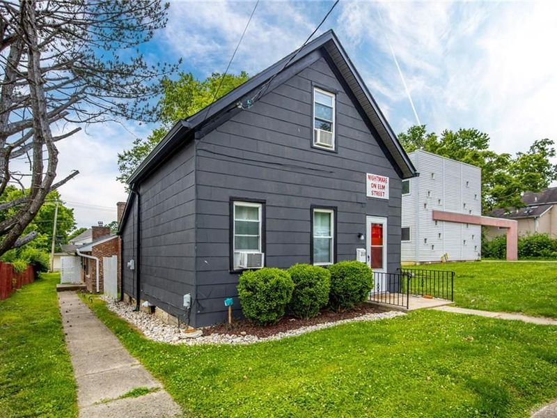 319 N Elm Street, Oxford, OH 45056 Photo 2