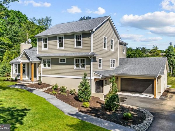 319 E CENTRAL AVENUE , MOORESTOWN, NJ 08057