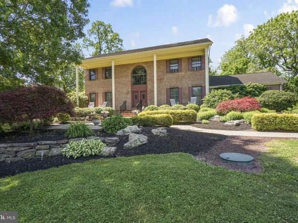 26 ELLISDALE-CROSSWICKS ROAD , ALLENTOWN, NJ 08501