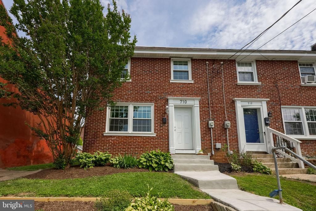 710 Poplar Street, Lancaster, PA 17603 Main Photo