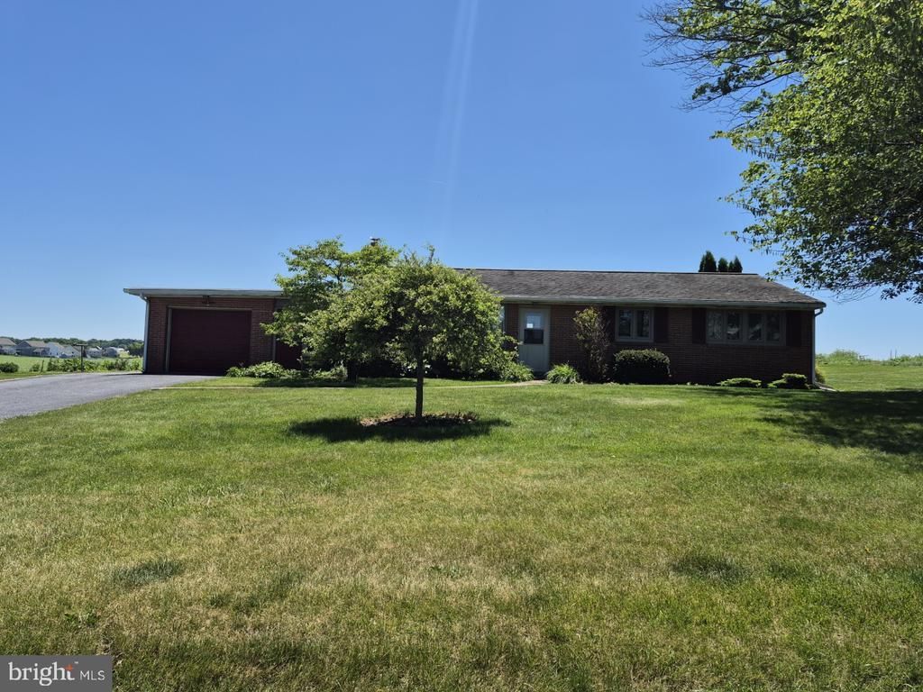 1088 DONEGAL SPRINGS ROAD, MOUNT JOY, PA 17552