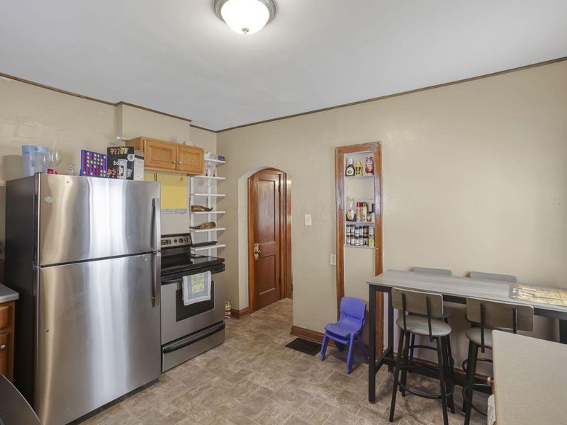 661-663 S Burgess Avenue , Columbus, OH 43204 Photo 10