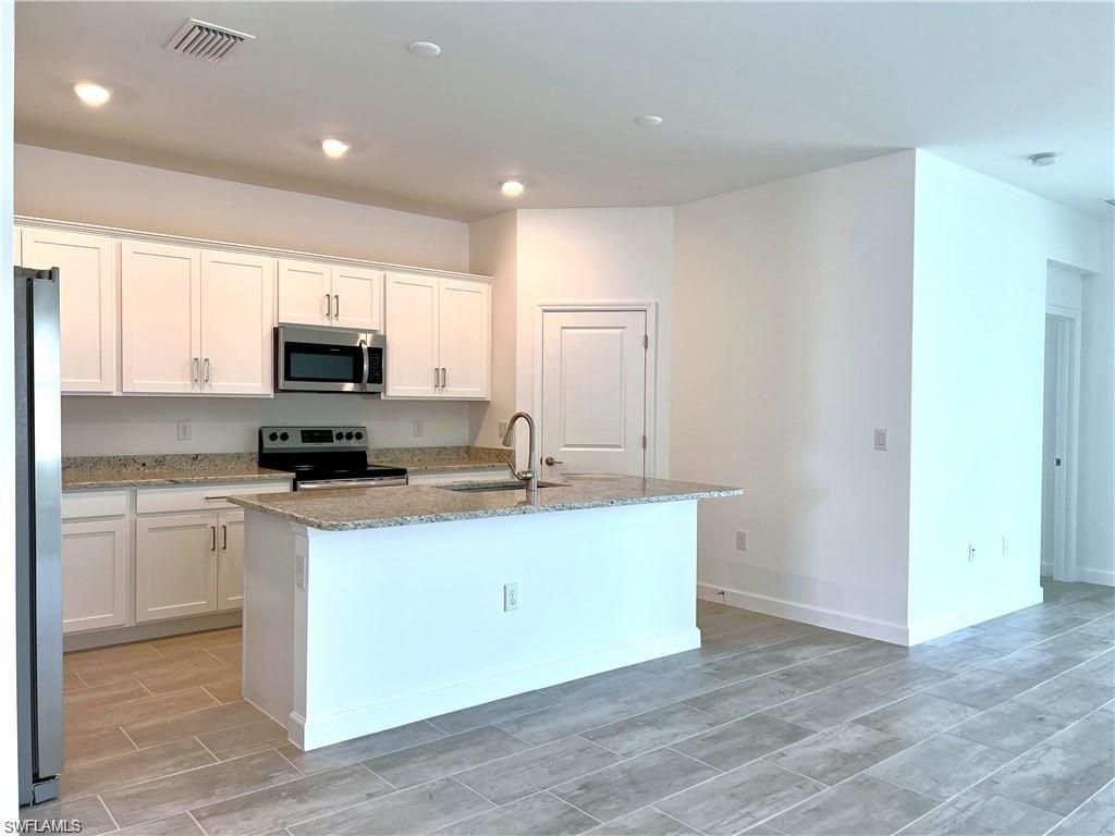 10525 Timber Creek Dr , Fort Myers, FL 33913 Photo