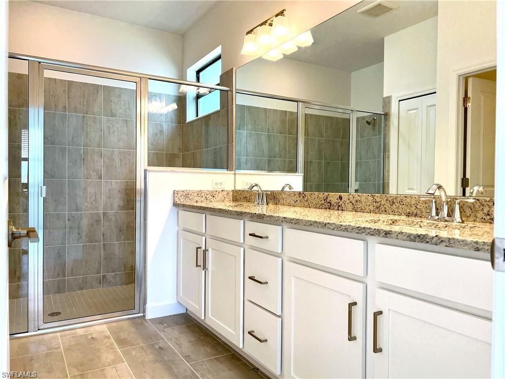 10525 Timber Creek Dr , Fort Myers, FL 33913 Photo