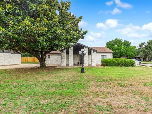 605 W Rogers Street, El Reno, OK 73036