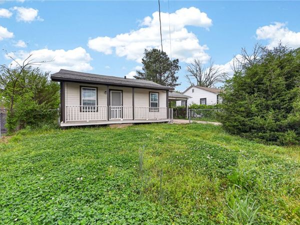 406 W Olrich Street , Rogers, AR 72756