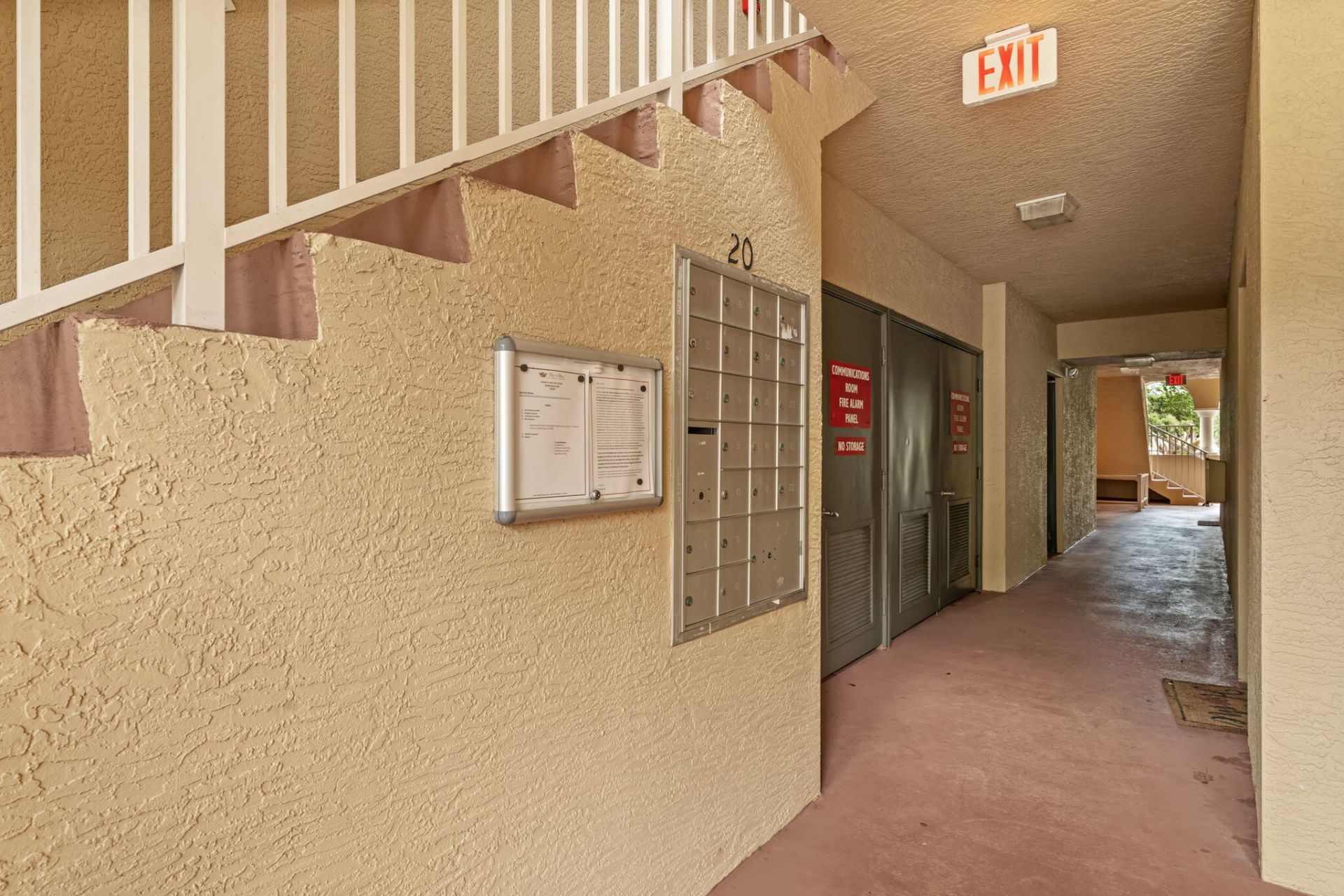 6529 Emerald Dunes Drive, Unit 106, Royal Palm Beach, FL 33411 Photo
