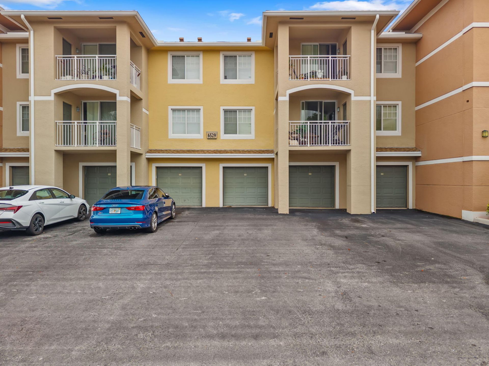 6529 Emerald Dunes Drive, Unit 106, Royal Palm Beach, FL 33411 Photo