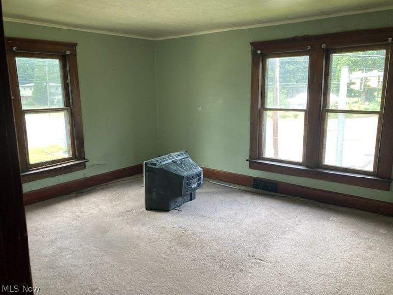 1906 E High Avenue, New Philadelphia, OH 44663 Photo 27
