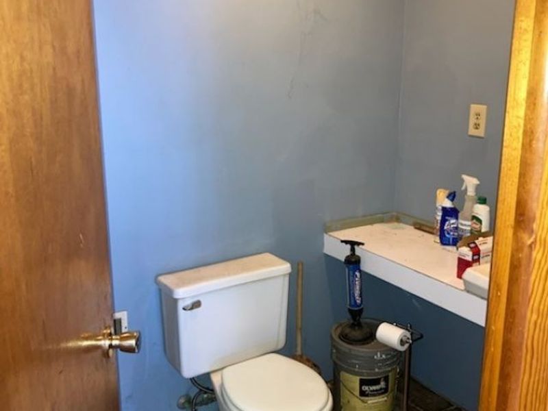 1906 E High Avenue, New Philadelphia, OH 44663 Photo 33