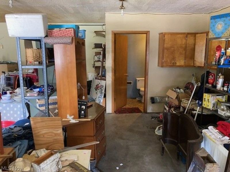 1906 E High Avenue, New Philadelphia, OH 44663 Photo 34