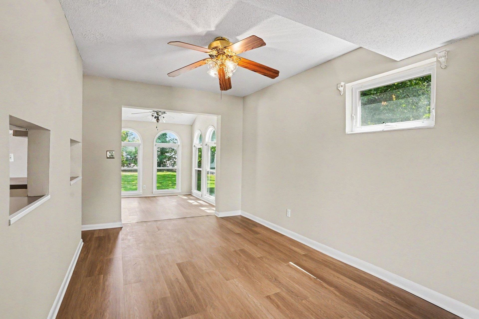 213 Caropine Dr.  Photo 19