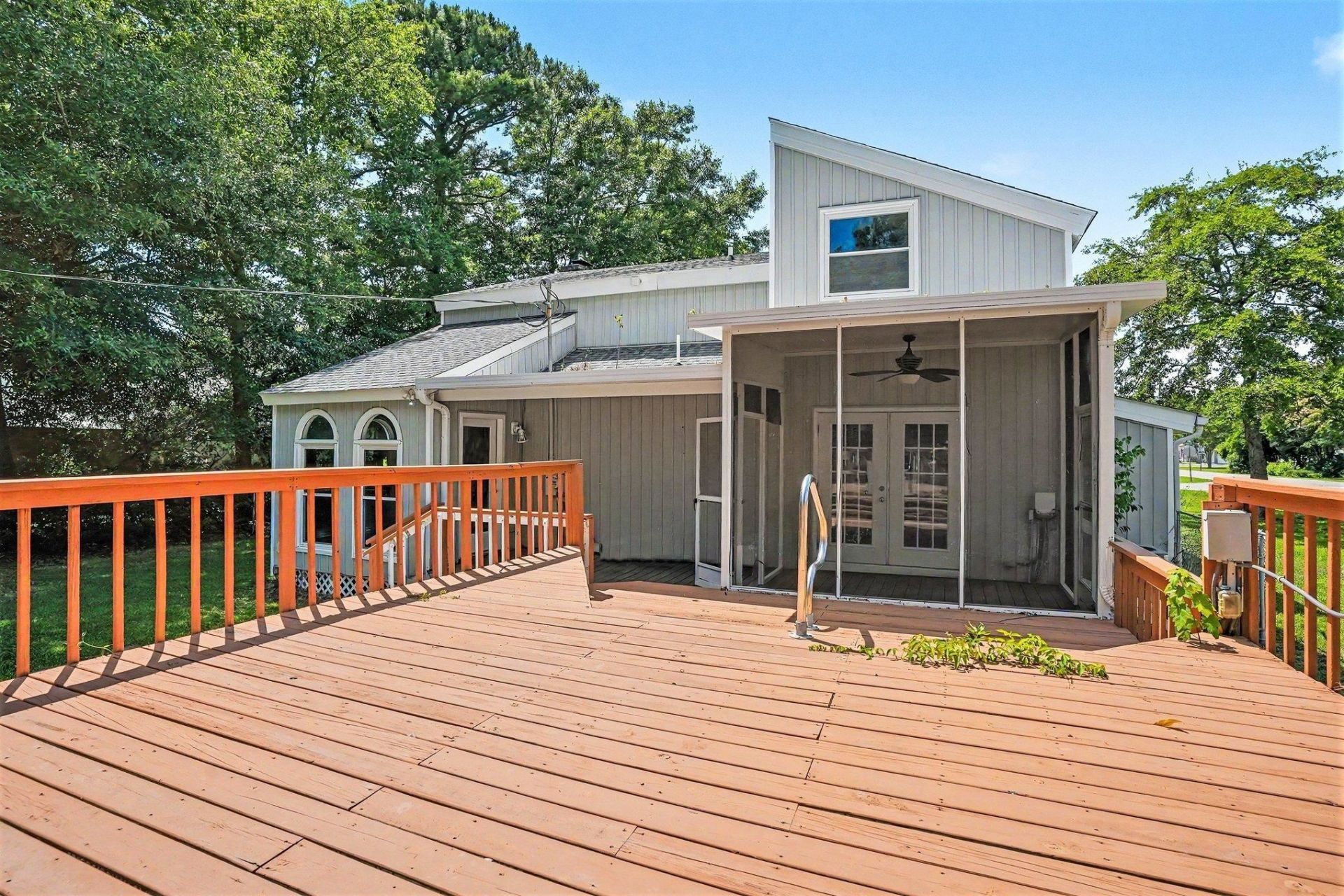 213 Caropine Dr.  Photo 37