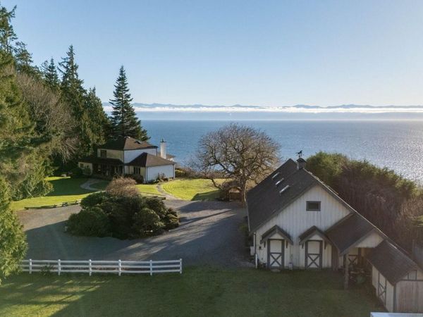 9193 West Coast Rd , Sooke, BC V9Z 1G3