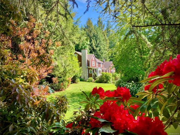 1188 Garden Gate Dr , Central Saanich, BC V8M 2H6