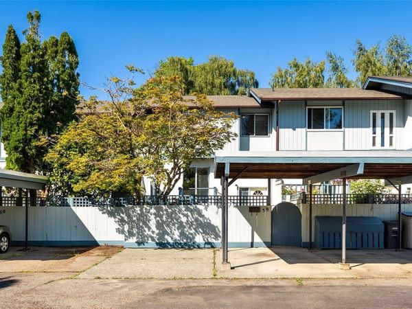 3987 Gordon Head Rd , Unit #59, Saanich, BC V8N 3X5