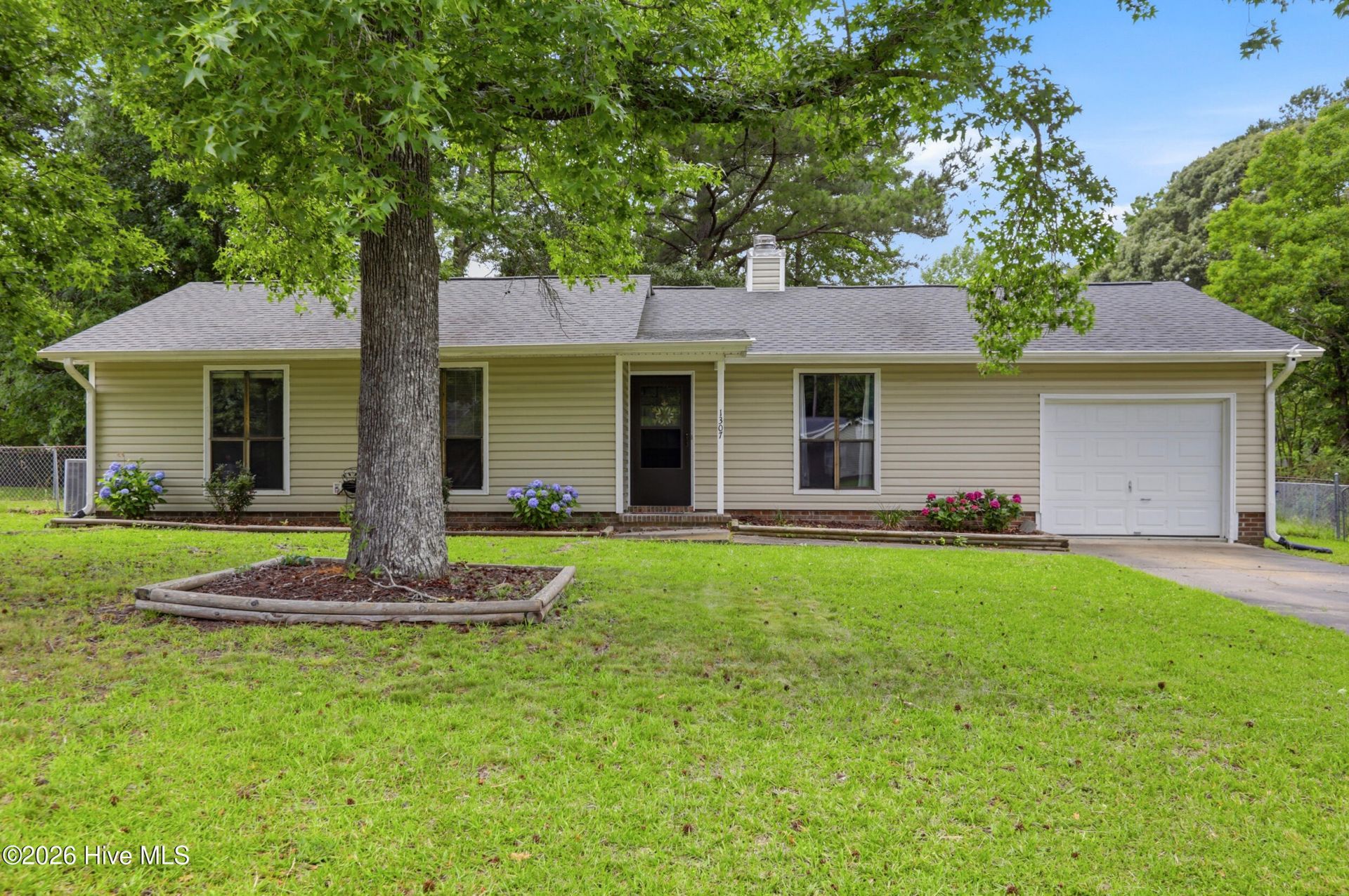 1307 Kevin Court , Jacksonville, NC 28546 Main Photo