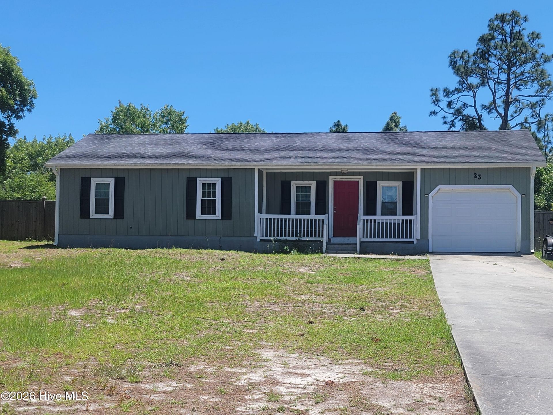 23 Crown Point Road, Hubert, NC 28539 Main Photo