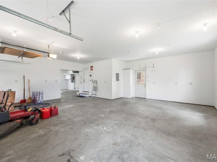 Property Image 64