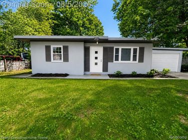 2914 Sturges Street, Port Huron, MI 48060