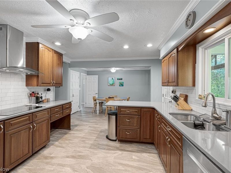 37849 French Creek Road, Avon, OH 44011 Photo 10