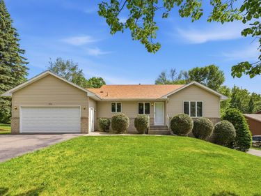 836 Southview Street SE, Watertown, MN 55388