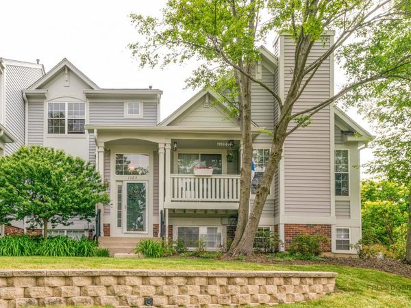 1123 Manchester Circle , Grayslake, IL 60030