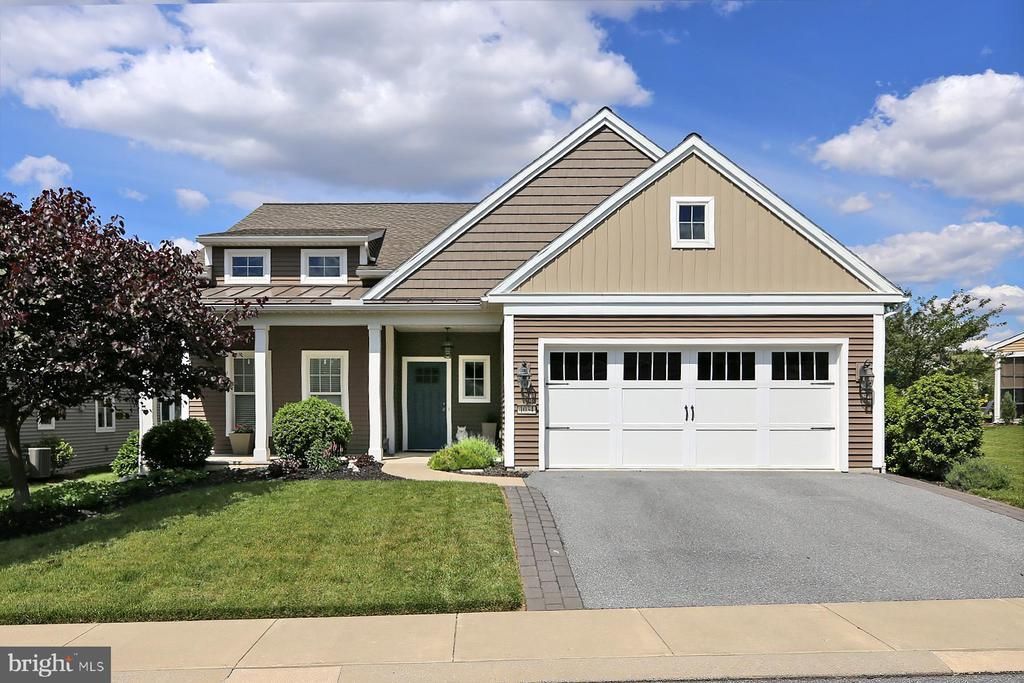 1034 GRANT CIRCLE, LEBANON, PA 17042