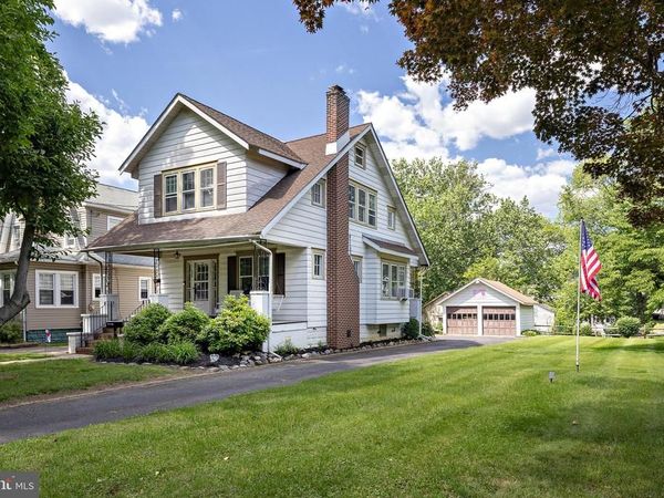 129 KENDALL BOULEVARD, OAKLYN, NJ 08107