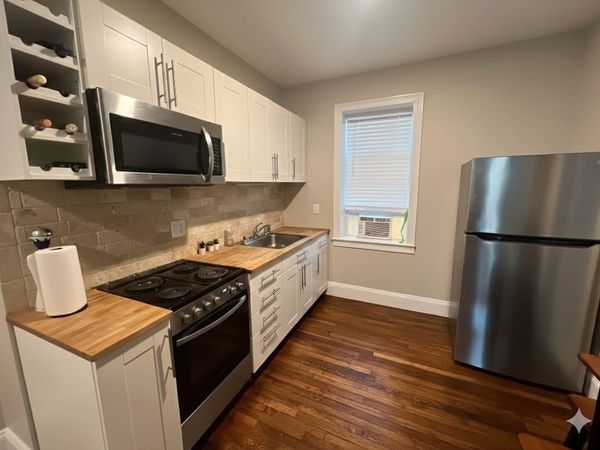 35 Swallow St, Unit 2, Boston, MA 02127