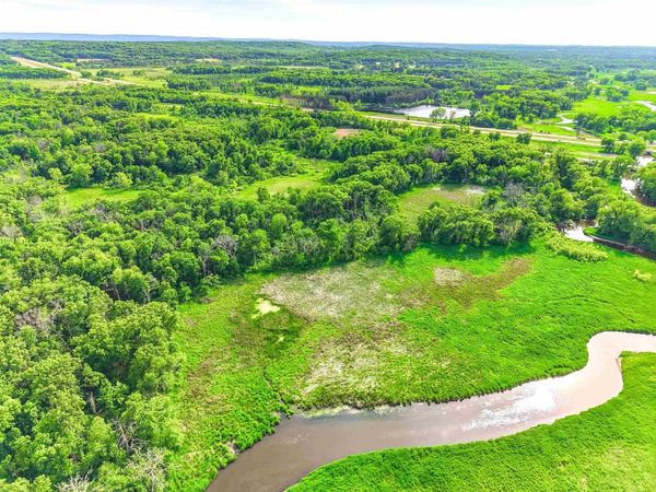 N122 County CX Road, Portage, WI 53901